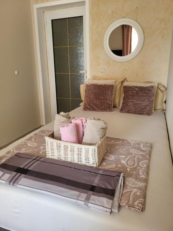 Appartamento Белият Кът Sapareva Banya Esterno foto