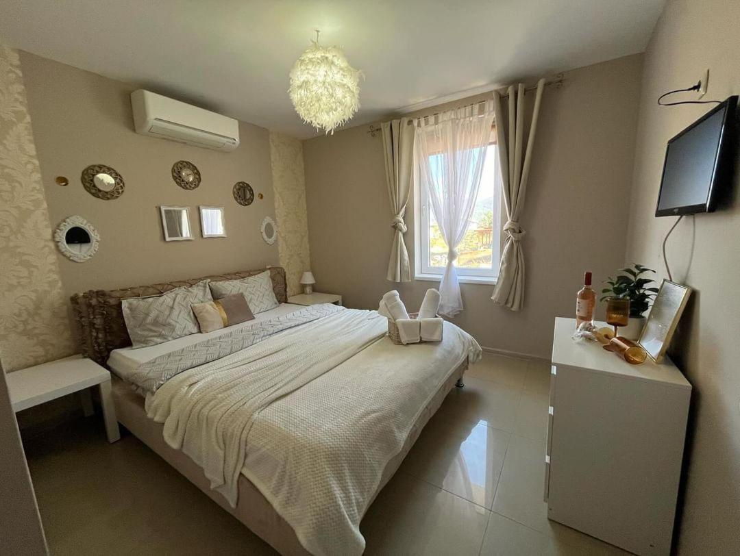 Appartamento Белият Кът Sapareva Banya Esterno foto